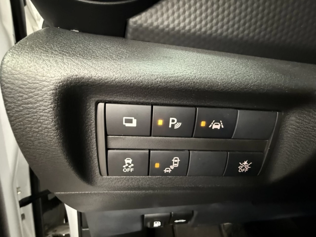 2022 Nissan Kicks S Bluetooth commande au volant cam de recul **Appr Main Image