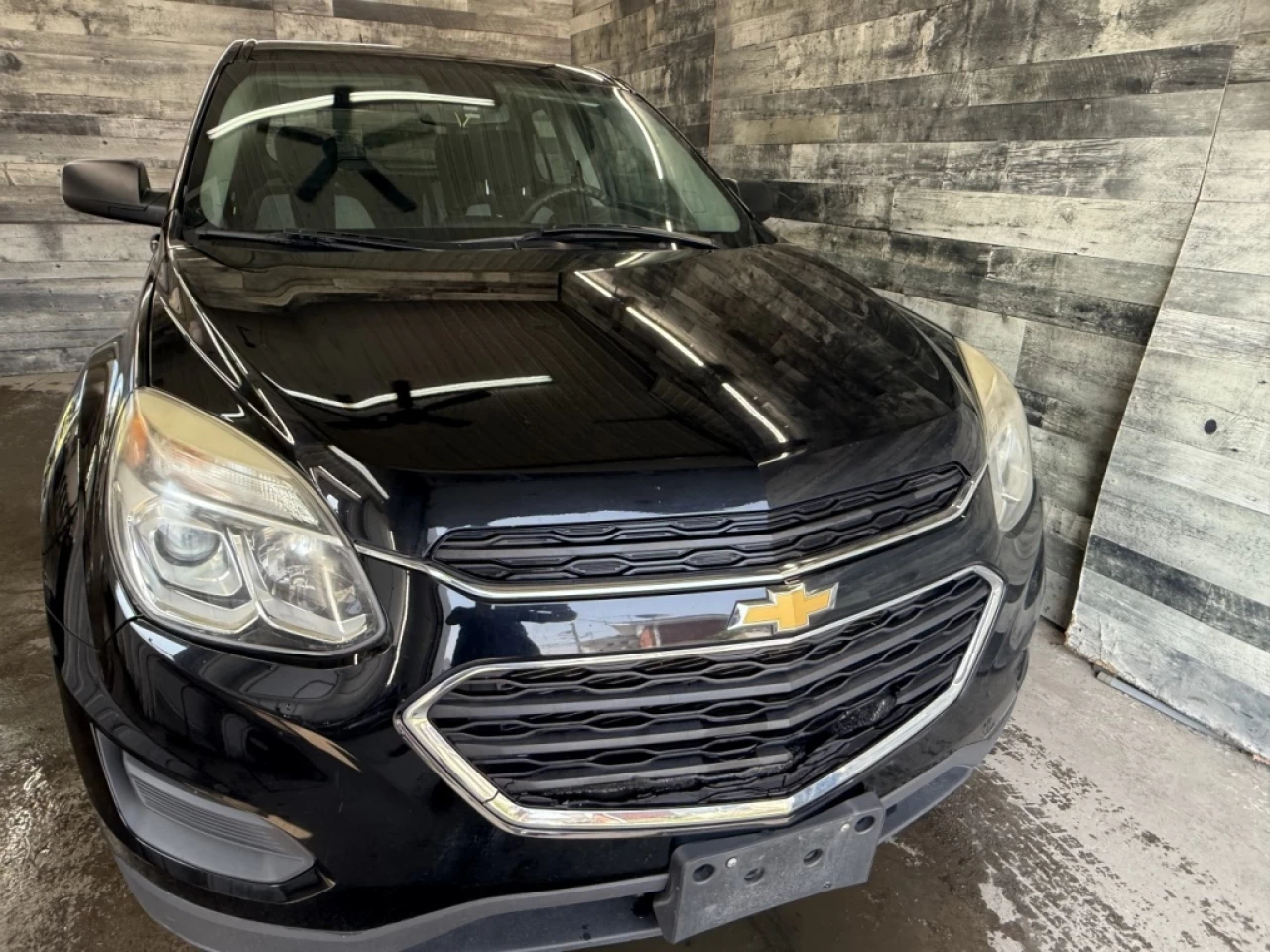 2017 Chevrolet Equinox 4X4 CAM DE RECUL BLUETOOTH **APPROUVÉ À 99.,9%** Main Image