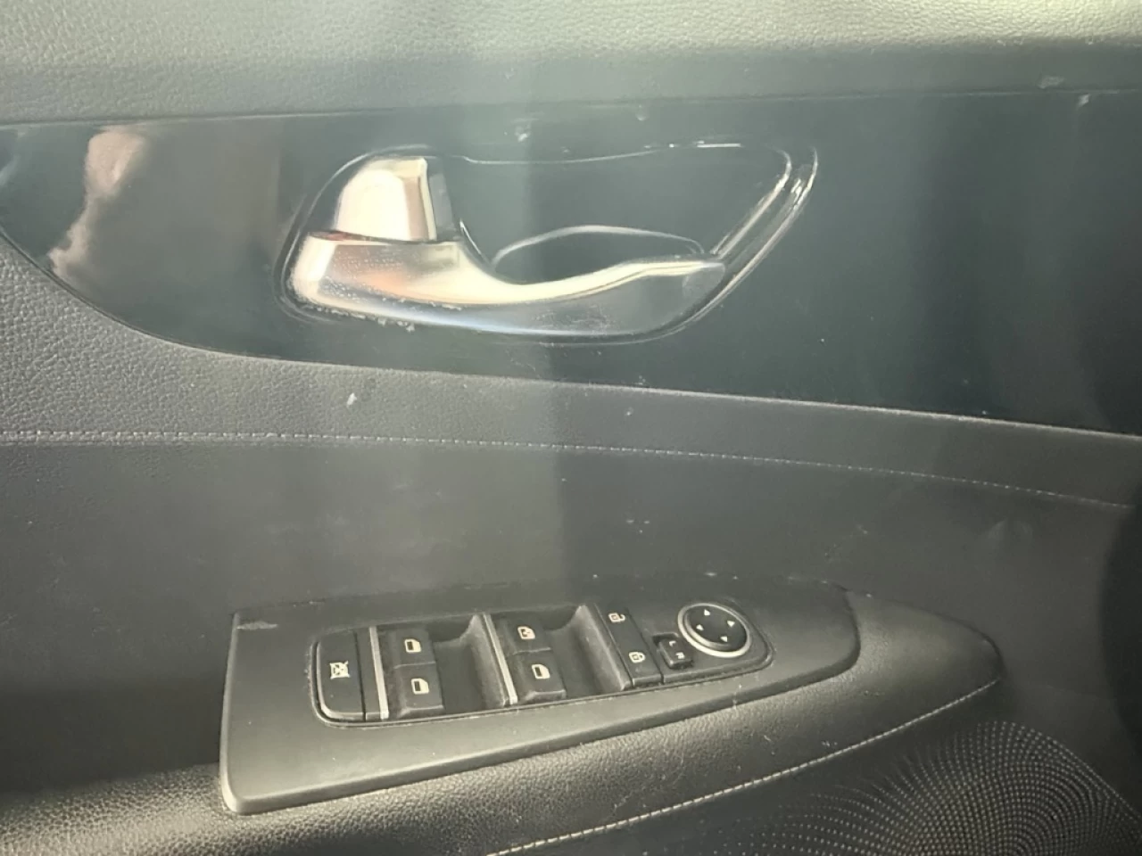 2021 Kia Forte EX Apple CarPlay, Toit, Bluetooth ** APPROUVÉ À 99 Main Image