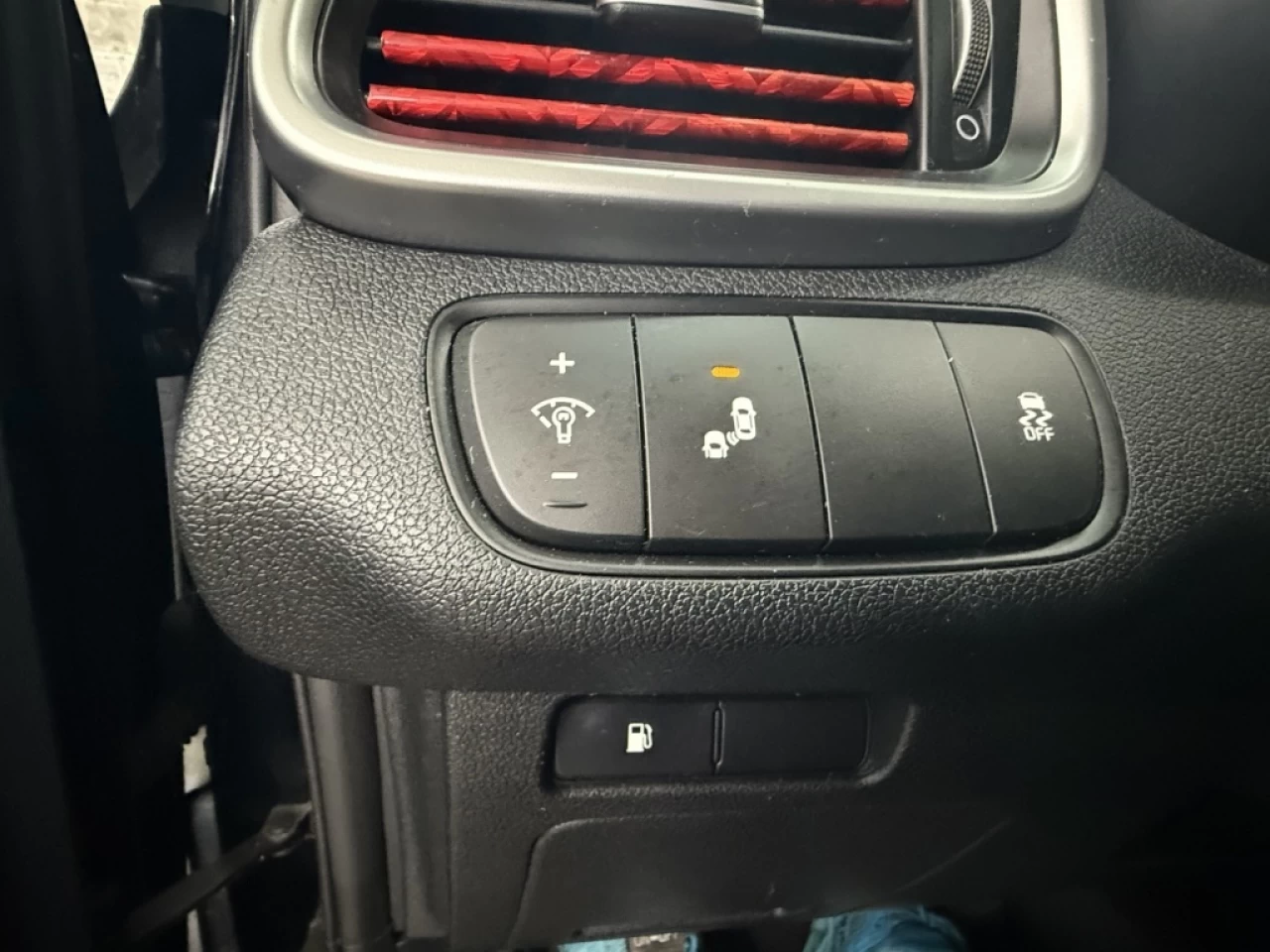 2020 Kia Sorento LX BLUETOOTH **APPROUVÉ À 99.9%** Main Image