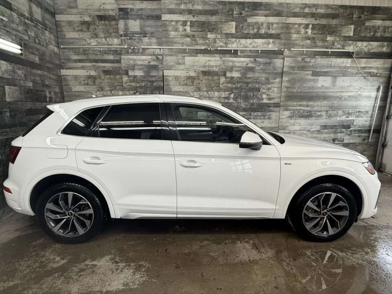 2021 Audi Q5 Progressiv S-Line AWD Cuir Toit Nav ** APPROUVÉ À Image principale
