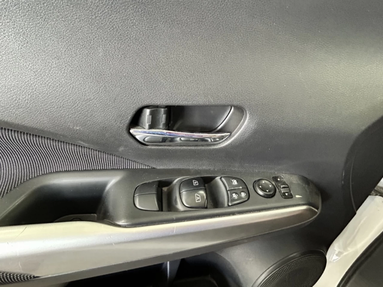 2019 Nissan Kicks SV CAMÉRA DE RECUL S. CHAUFFANT BLUETOOTH **APPROU Main Image