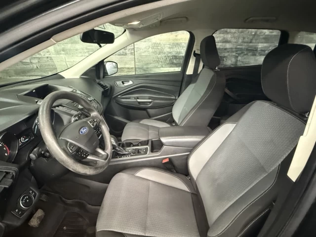 Ford Escape SE AWD CAM DE RECUL **APPROUVÉ À 99.9%** 2018