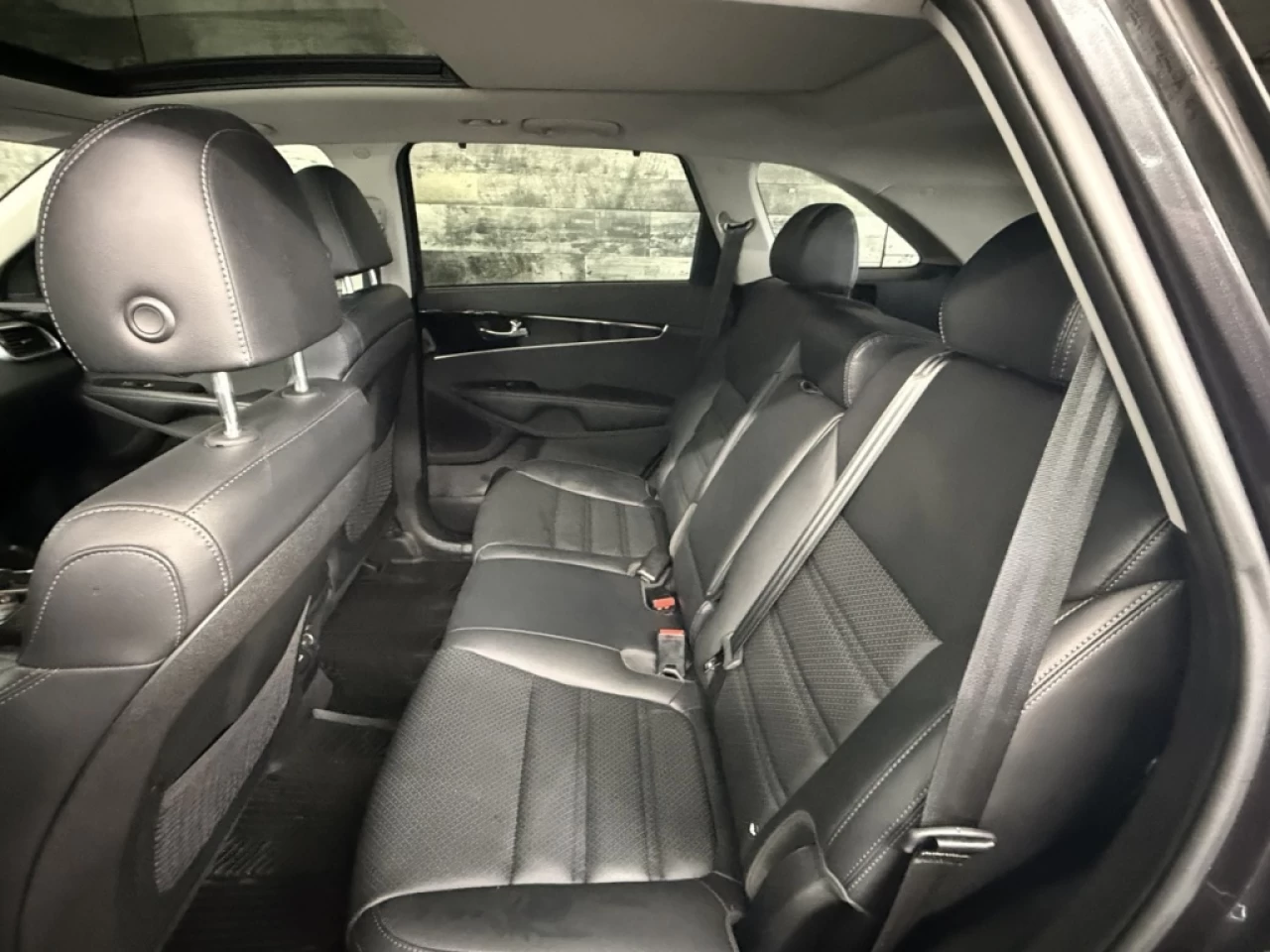 2019 Kia Sorento EX AWD 7 PASS CUIR TOIT ** APPROUVÉ À 99.9% ** Main Image