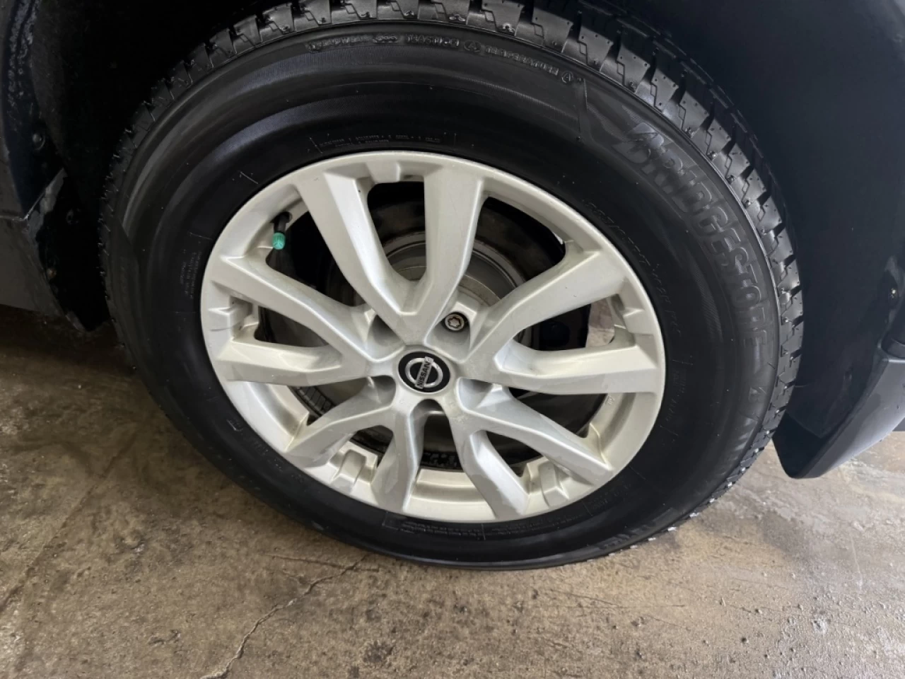 2019 Nissan Rogue S Main Image