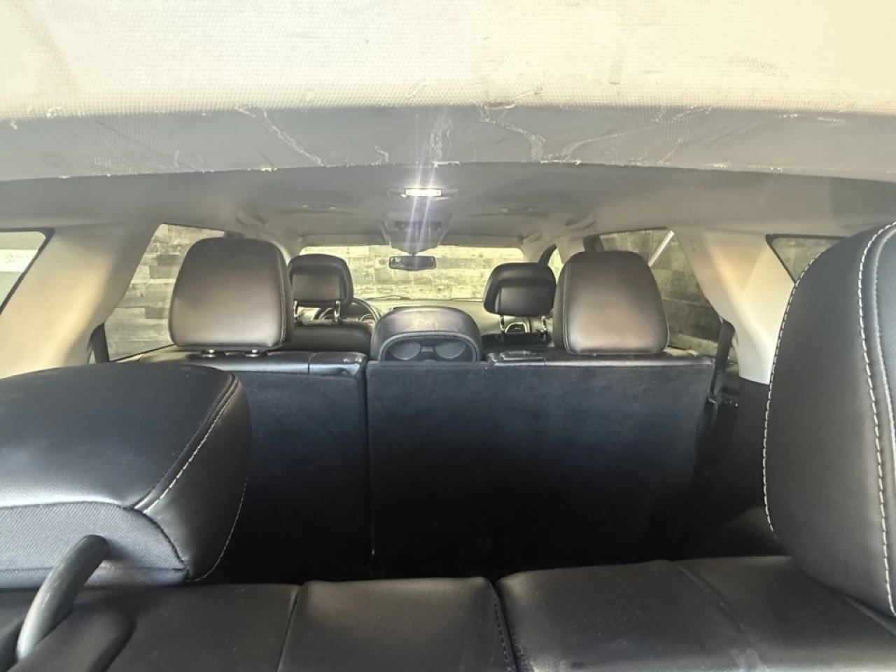 2018 Dodge Journey Crossroad AWD CUIR BLUETHOOT **APPROUVÉE 99,9%** Image principale