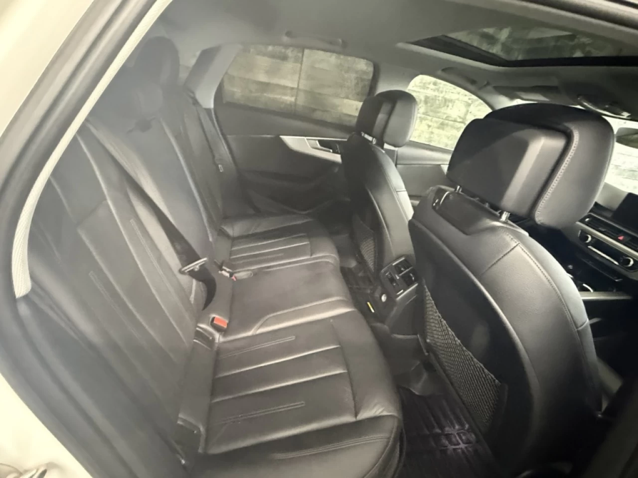 2018 Audi A4 Komfort S TRONIC AWD CUIR TOIT **APPROUVÉ À 99.9%* Main Image