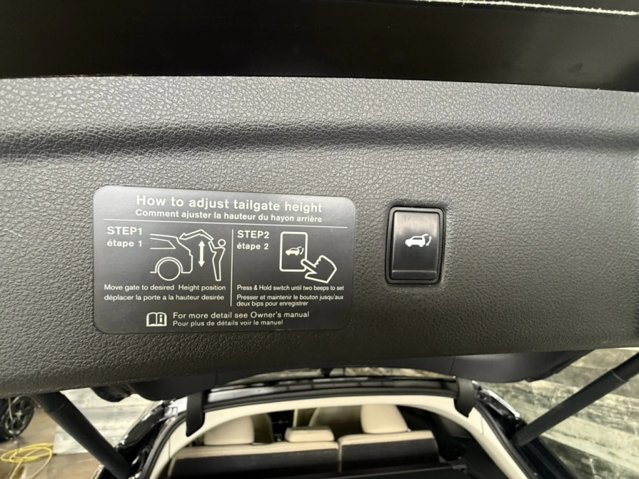 2019 Infiniti QX50 Luxe AWD CUIR TOIT PANO NAV ** APPROUVÉ À 99.9% ** Main Image