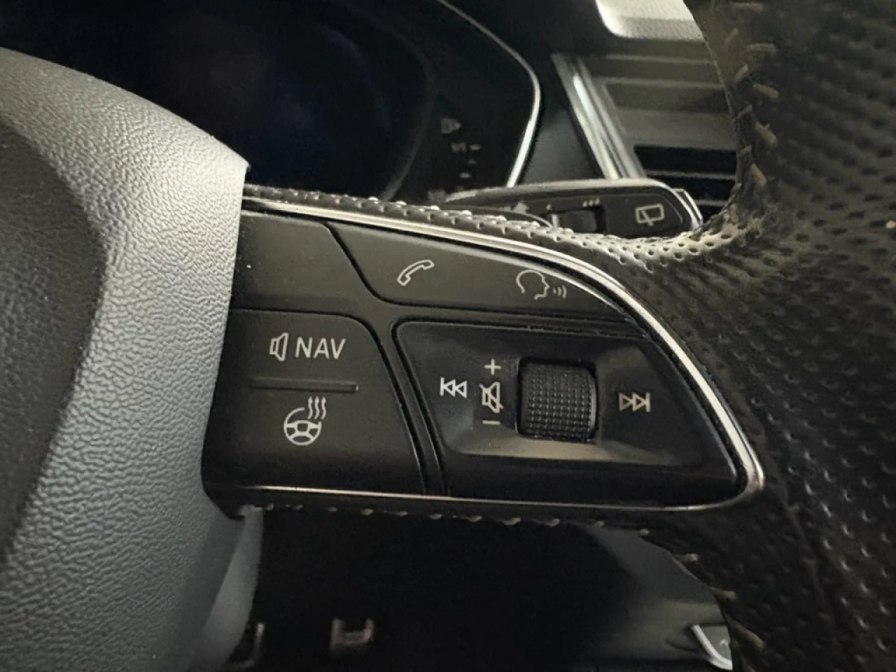 2018 Audi Q5 Technik Awd Cuir Toit Navigation Bluetooth **appro Main Image