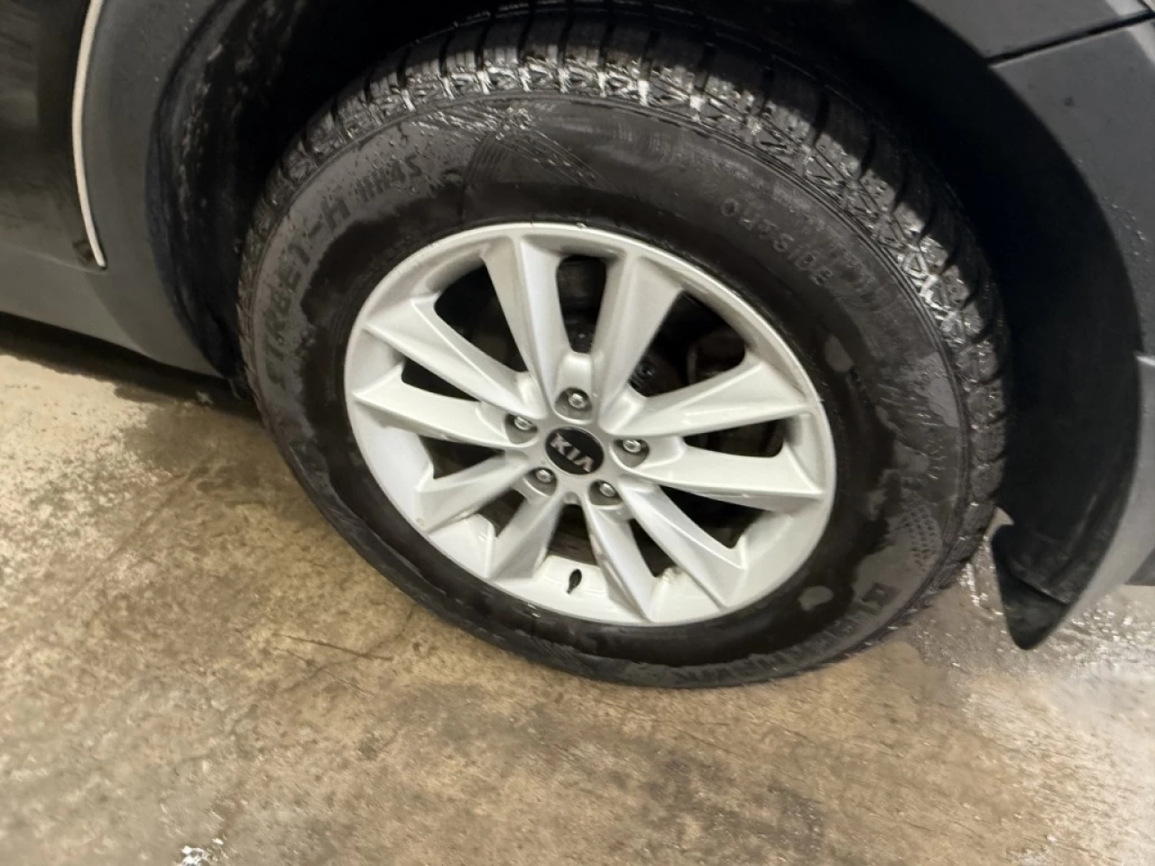 2020 Kia Sorento LX BLUETOOTH **APPROUVÉ À 99.9%** Main Image