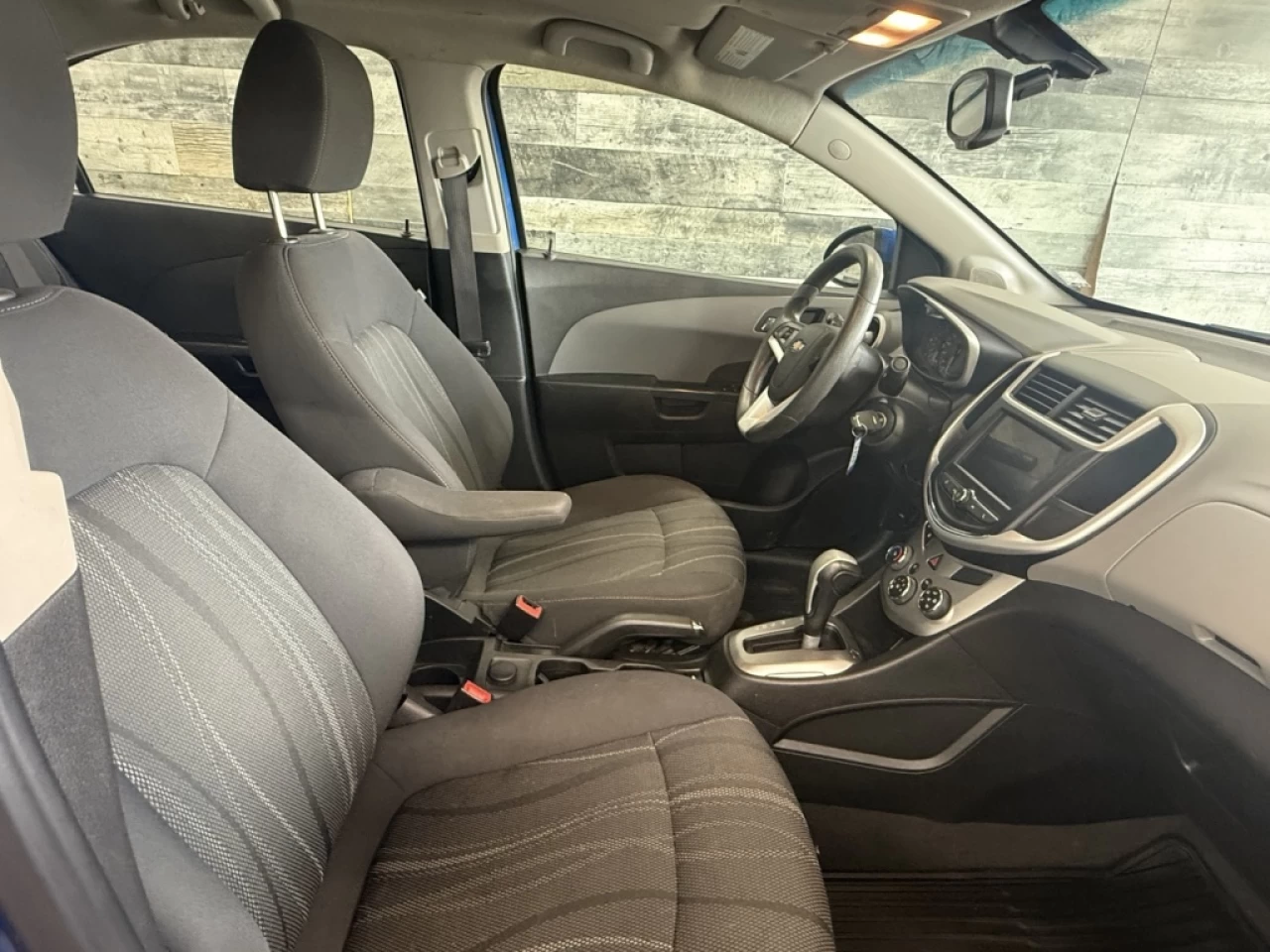 2018 Chevrolet Sonic LT Main Image